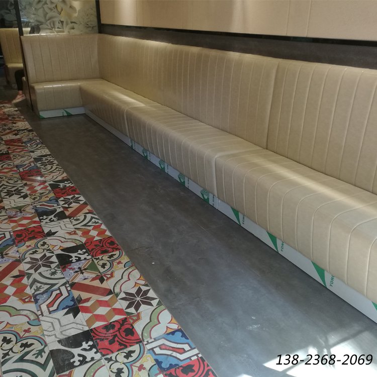 茶餐廳靠墻卡座沙發(fā)，定制餐廳皮革沙發(fā)，餐廳